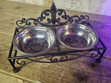 Voerbak groot gietijzer 3 0